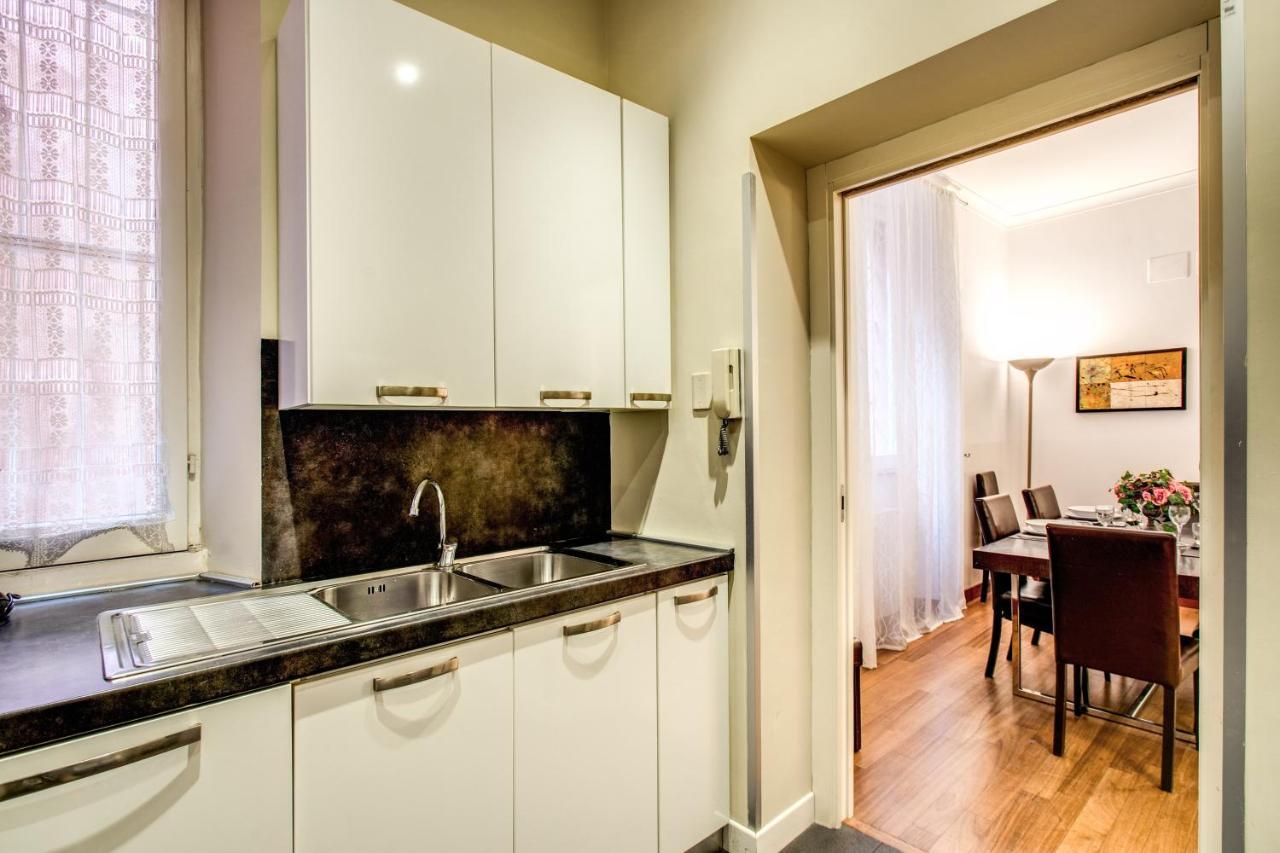 Appartement Bernini Near The Trevi Fountain - 4 Bedroom *